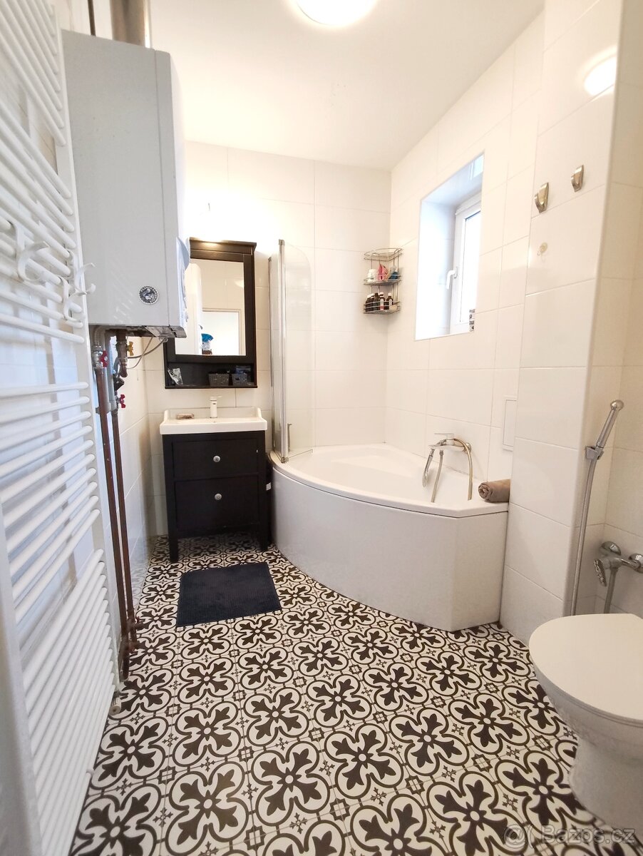 Vyjimecny byt 3+1 v lázních - 11