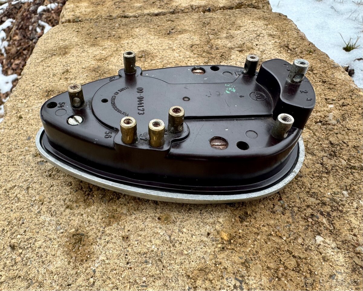 Jawa CZ kyvacka, perak, CZ - spinacka 8A - 11