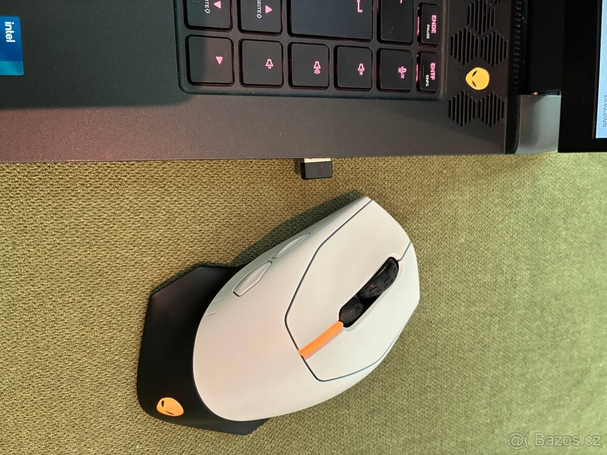 DELL ALIENWARE M15 R7 - 11