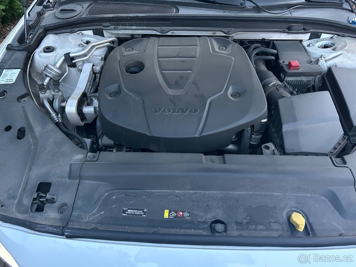 Volvo V90 D4 2.0d 140kw r.v.2017 Inscription full led Top - 11