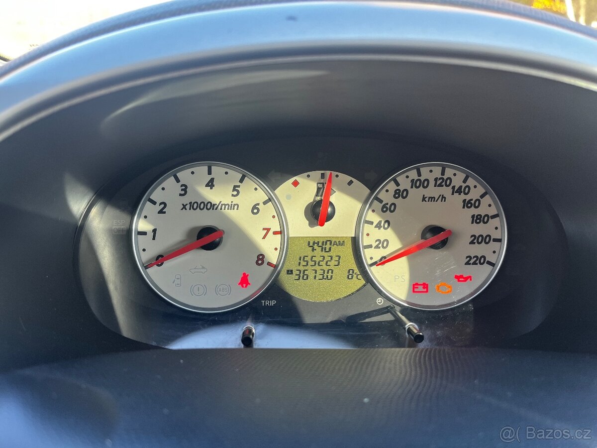 Nissan Micra Cabrio 1.6 rok 2007 - 11