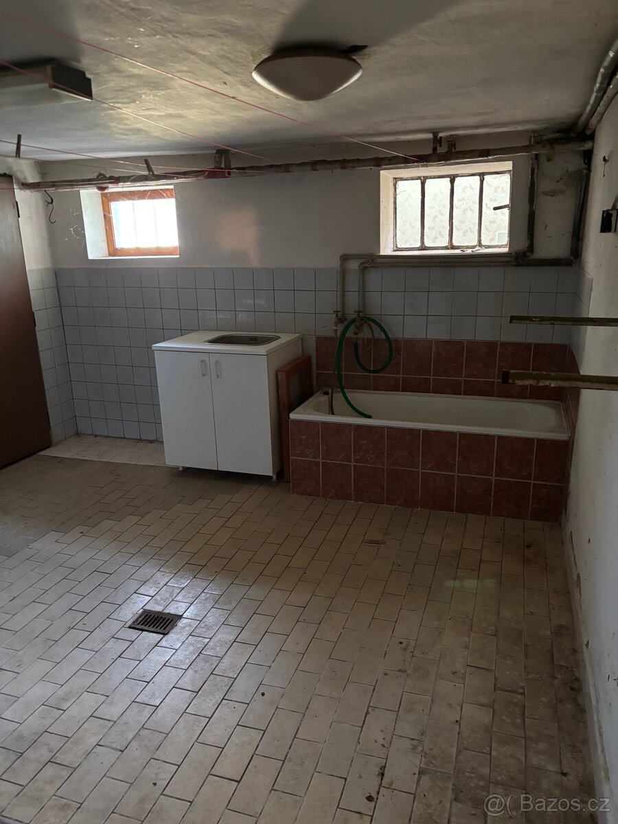 Prodej rodinného domu - 11