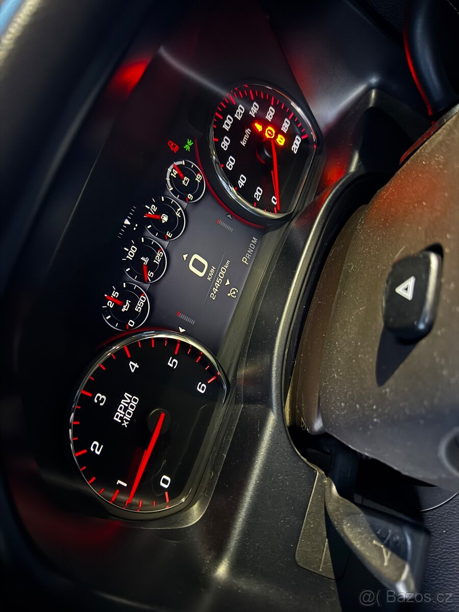 GMC SIERRA DENALI - 11