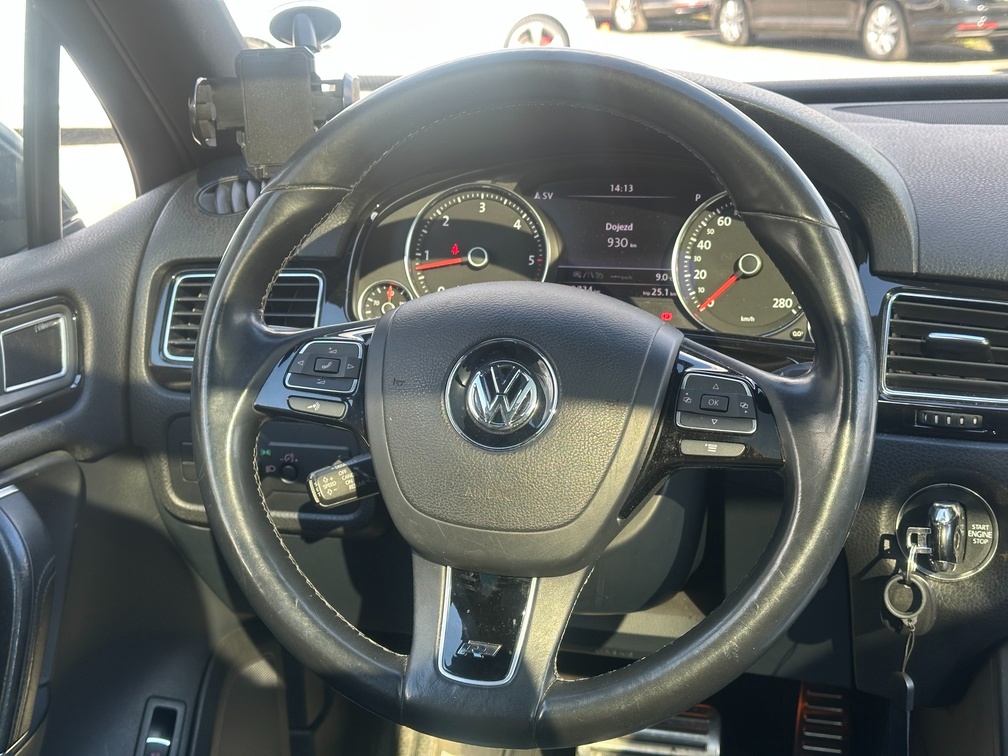 Volkswagen Touareg 2012 - 11