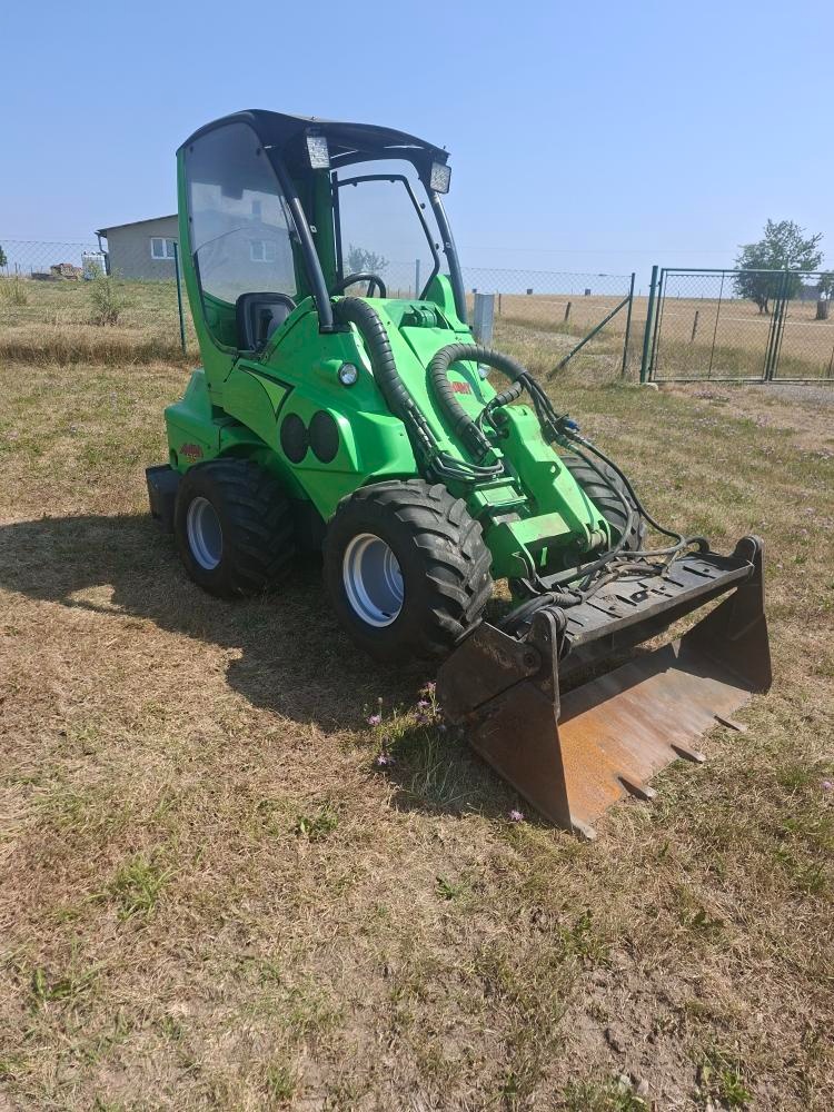 Avant 635 kolový nakladač 4x4, teleskop - 11