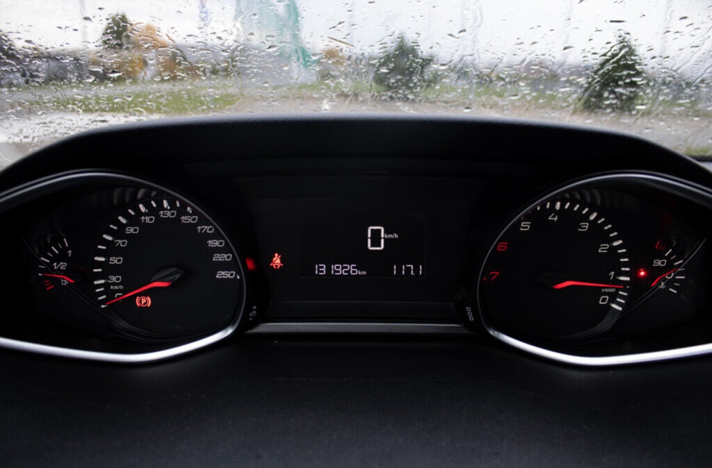 Peugeot 308 1.2 e-THP 130k Allure - 11