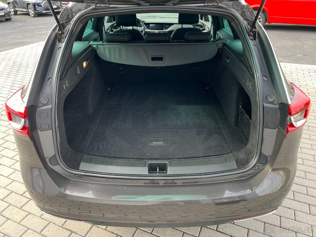 Opel Insignia 2.0CDTi 128kW GS-Line ST - 11