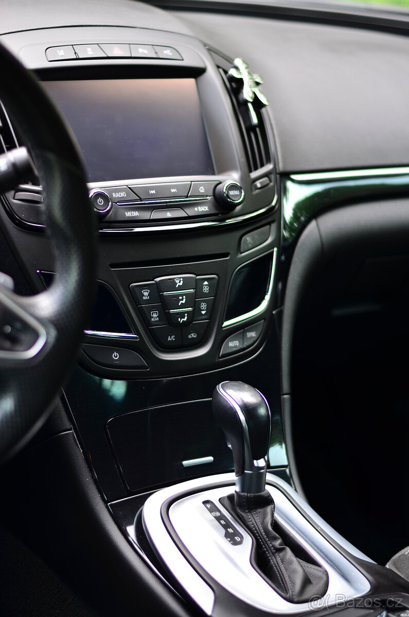 OPEL INSIGNIA 1.6 TURBO - OPC - 11