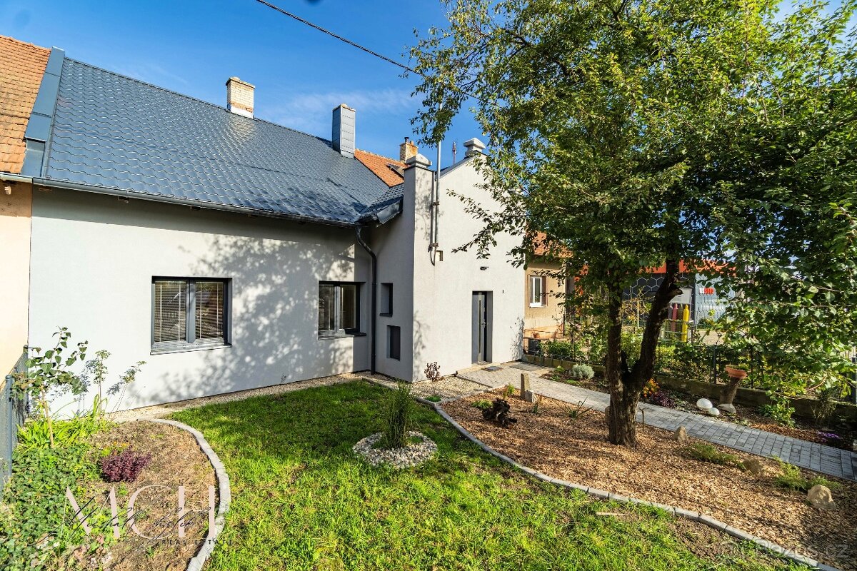 Rodinný dům po rekonstrukci, Hulín - 11