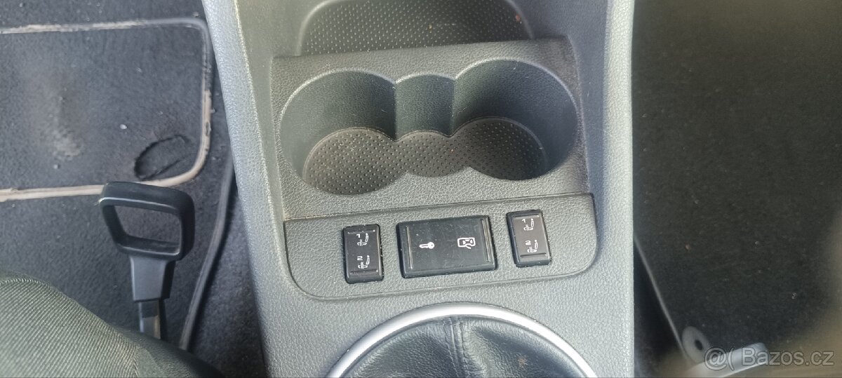 Škoda Roomster 1.4 16V 63KW, Digitální Klimatizace - 11