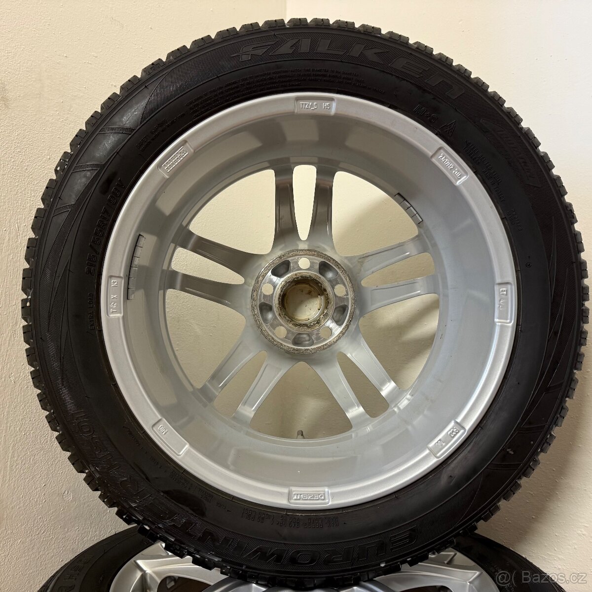 FORD FOCUS / PUMA 5x108 R17 ET47,5+ZIMNÍ 215/55R17 8,5/7mm - 11