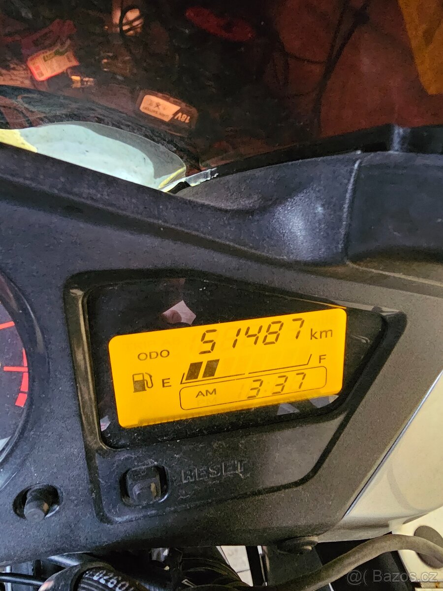 Honda VFR 800 Vtec - 11