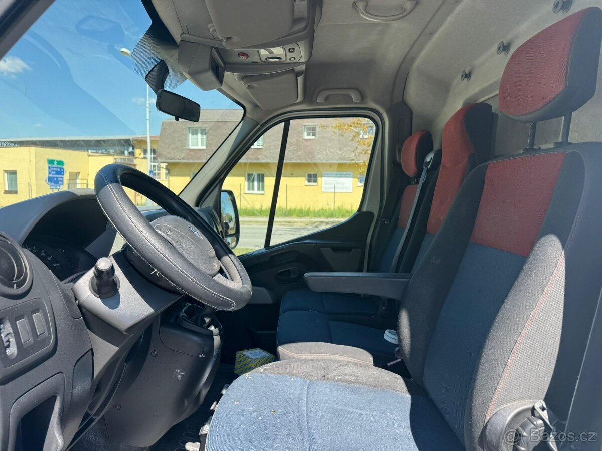 Renault Master 2,3DCI - 11