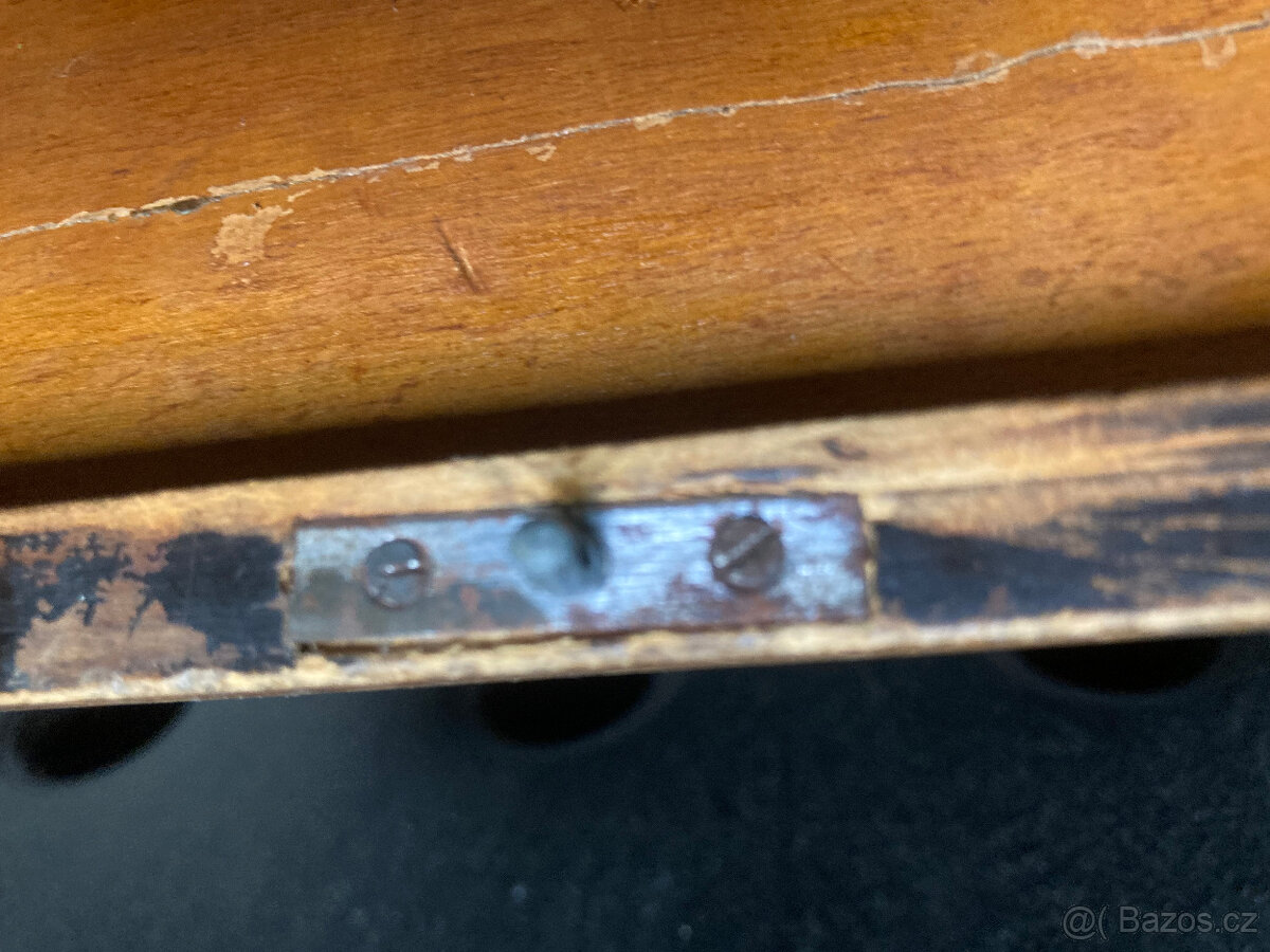 Šperkovnice dřevěná stará se zámkem 600 kč - 11