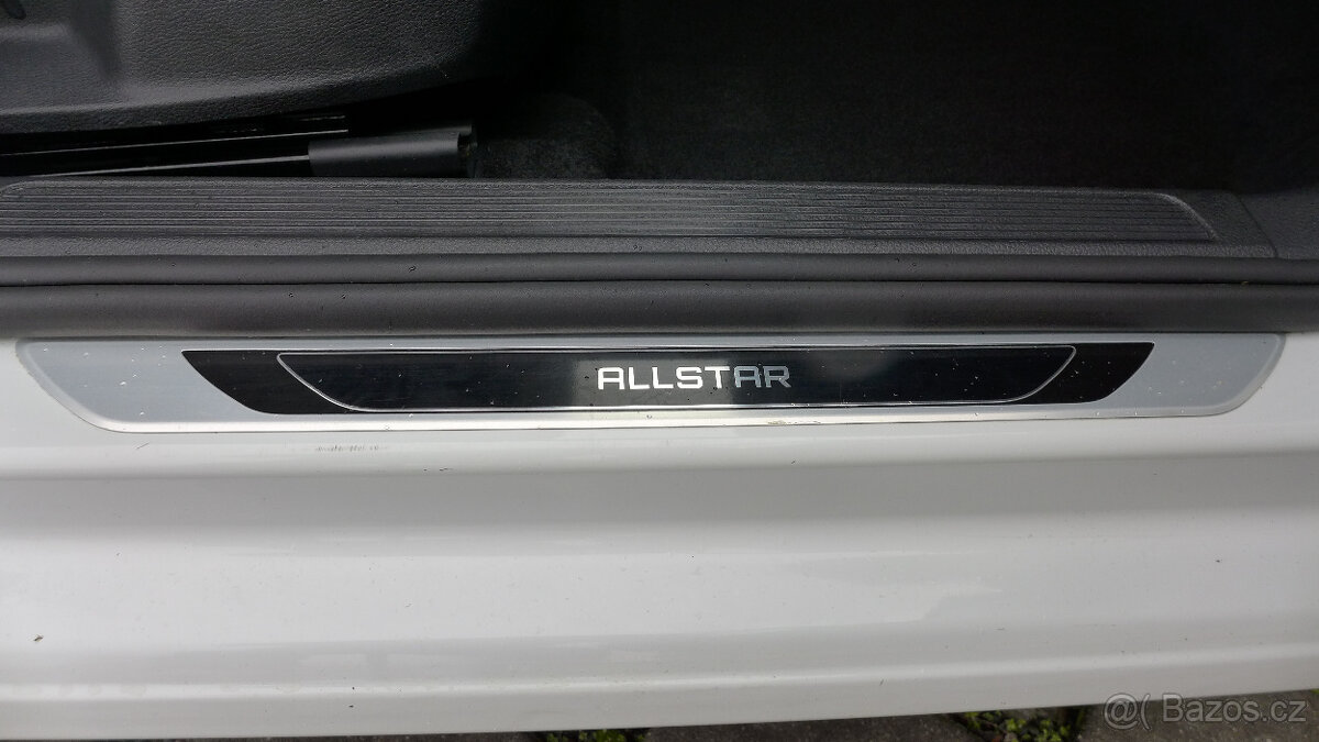 VW Golf 2.0Tdi, 110kW,Allstar,rok 2016,183t km. - 11