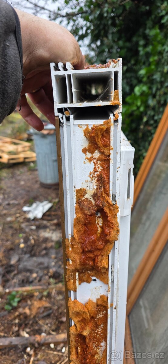 Zánovní plastová okna - 11