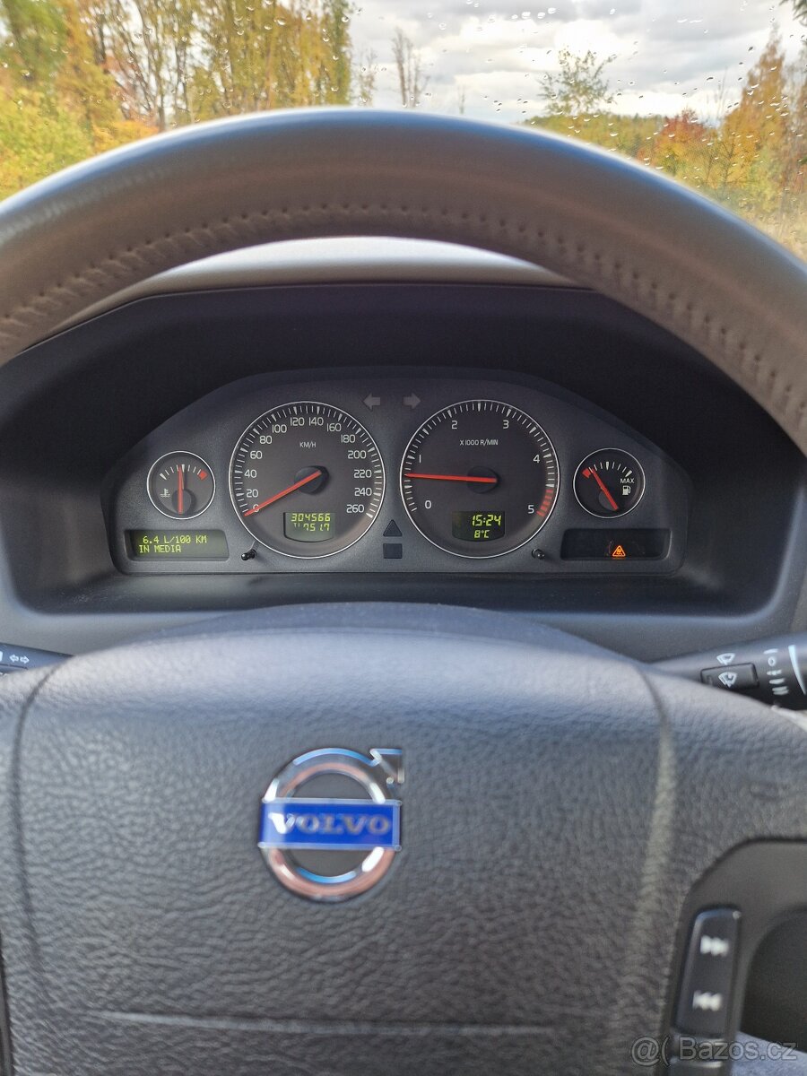 Volvo xc70 2.4D5 136kw - 11