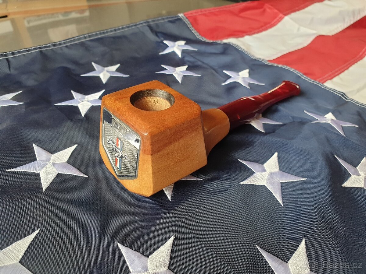 DÝMKA FORD MUSTANG GT - 11