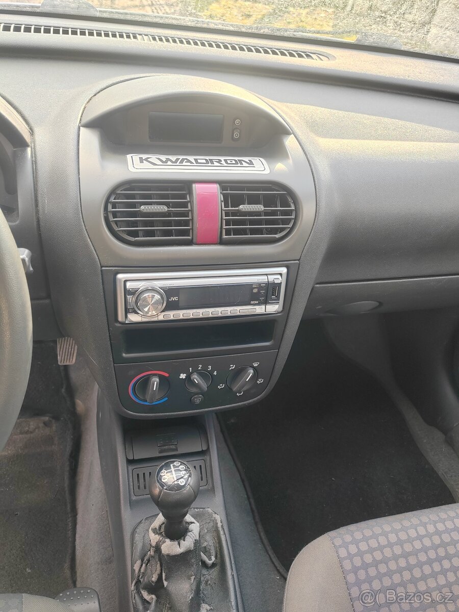 Opel corsa - 11