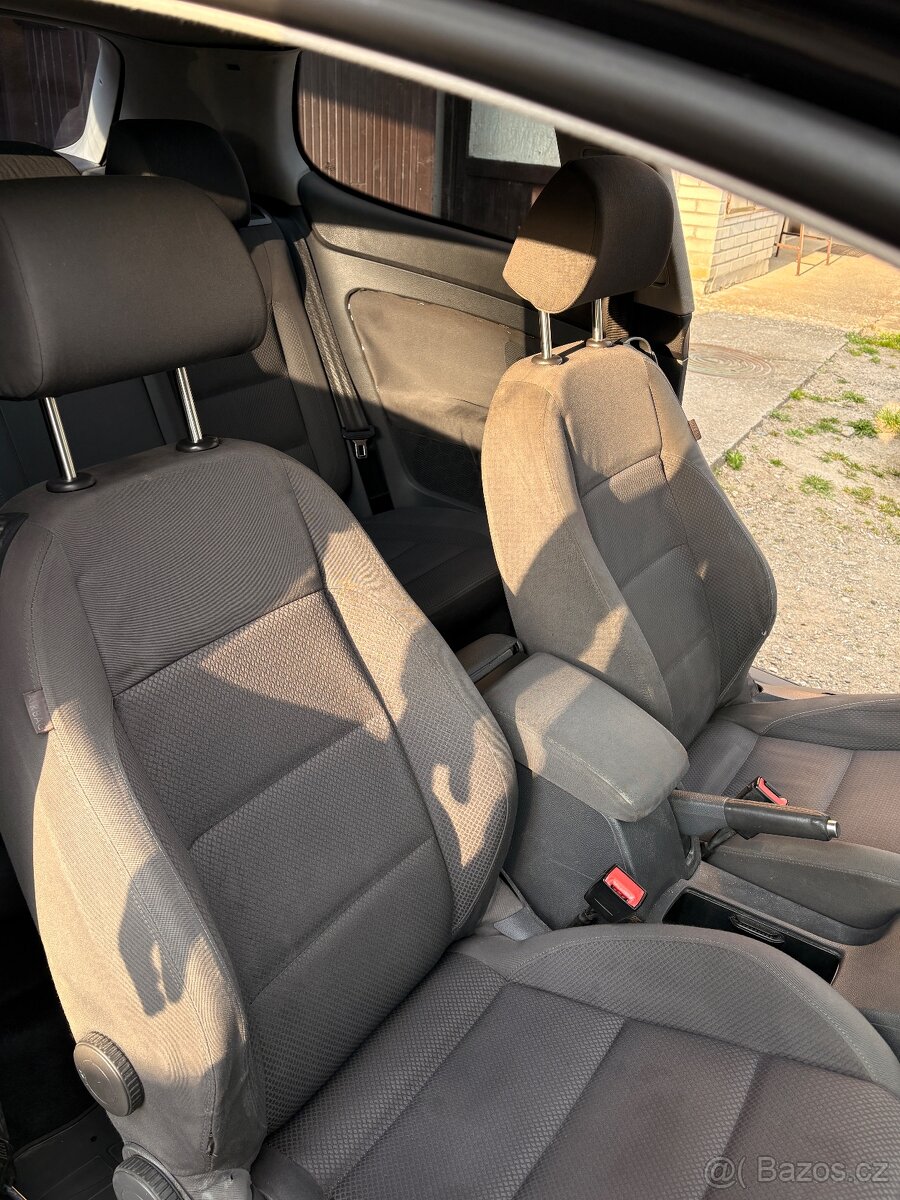 VW Golf 5 1.9 TDI 77 kW - 11