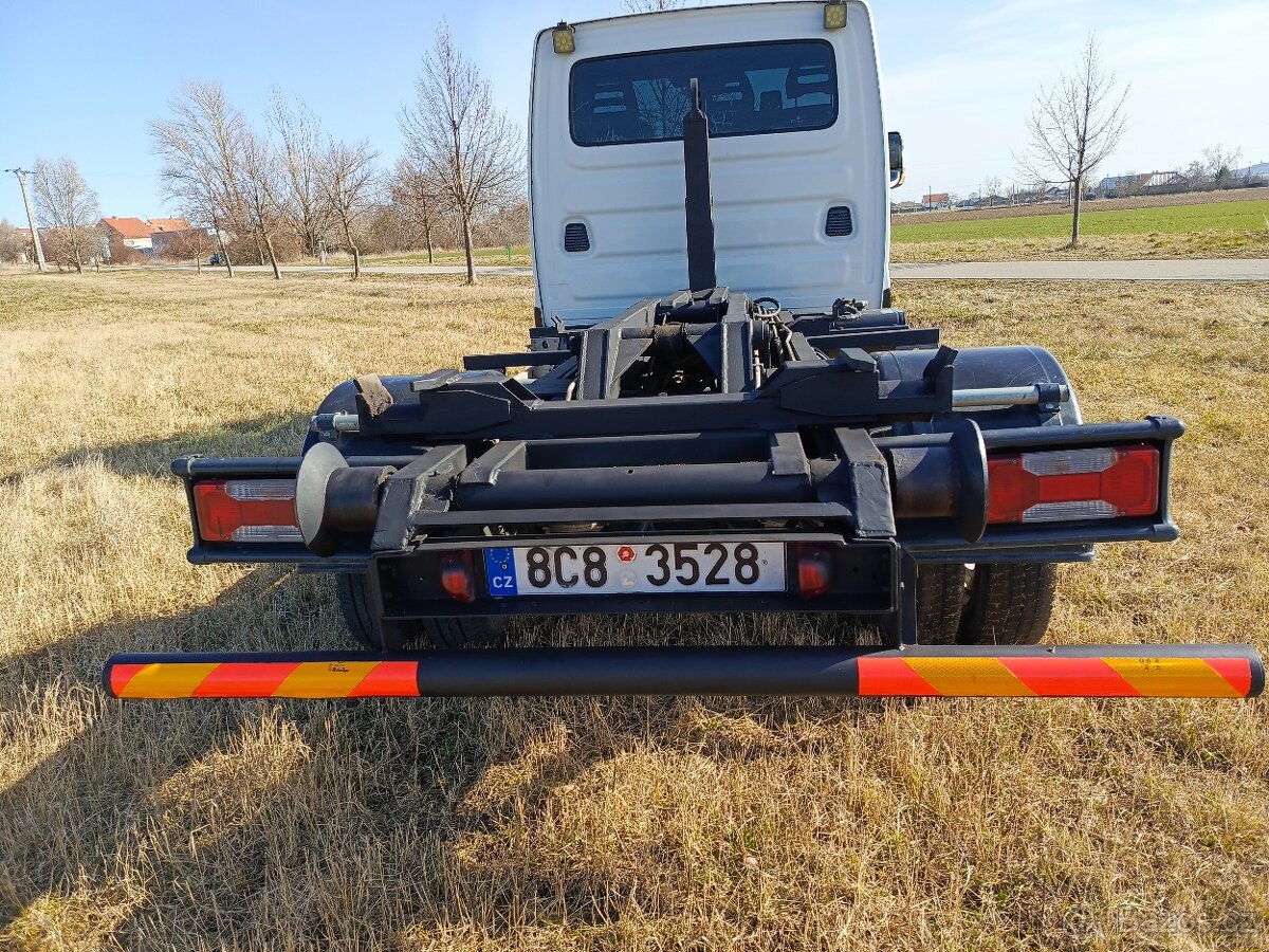 Iveco daily 50C17 nosic kontejneru rok 2016 - 11