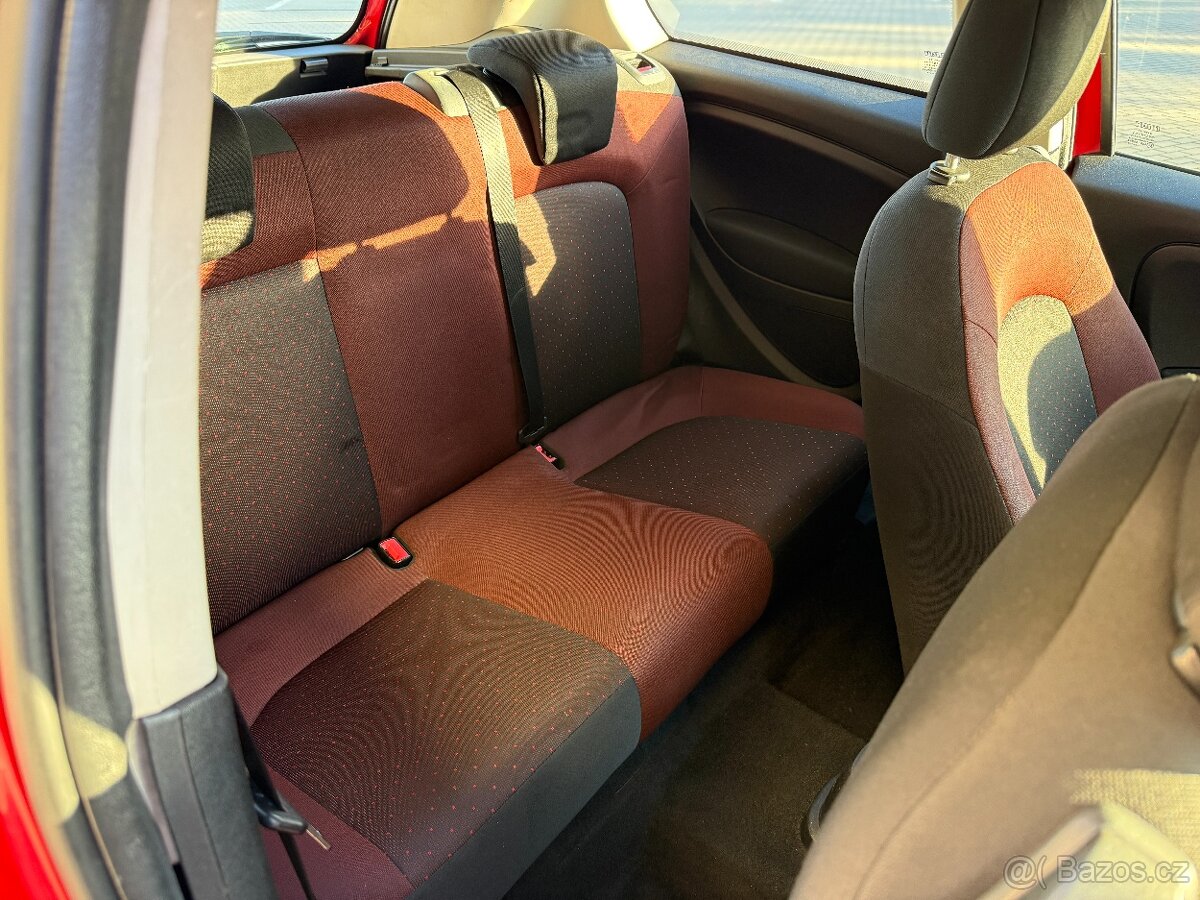 Fiat Punto, 1.2i, 48kw Původ ČR 112t. KM - 11