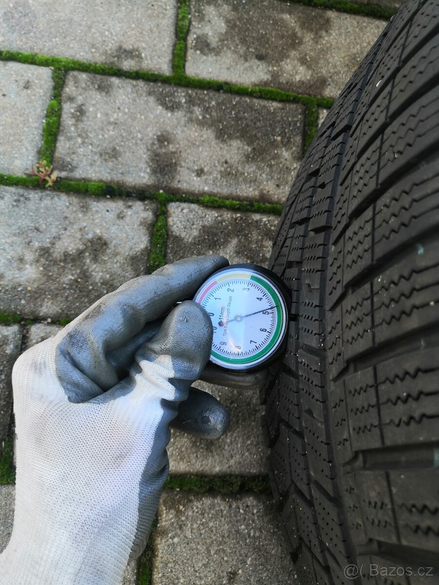 Zimní ALU sada BMW 225/50 R17 - 11