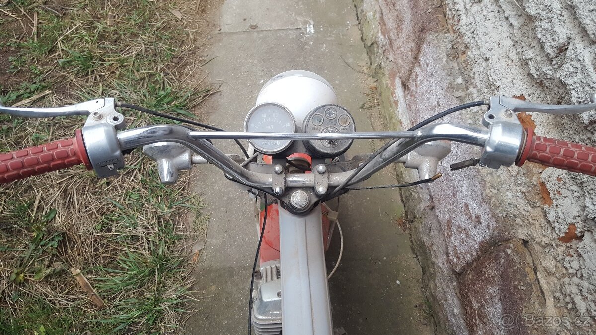 Suzuki rv 50 - 11