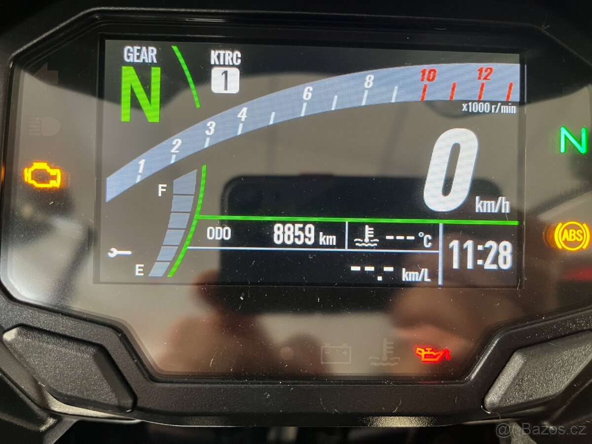 KAWASAKI 650 VERSYS - 11