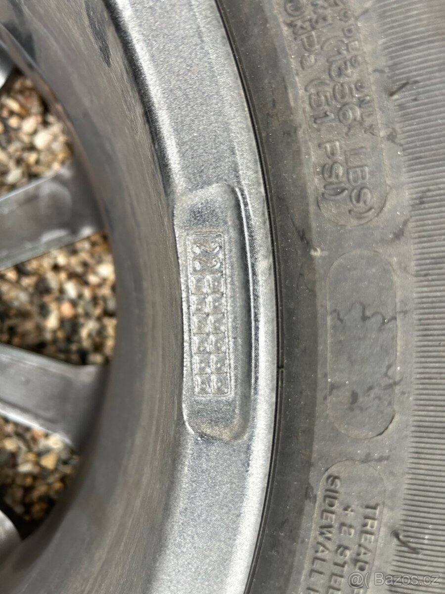 Prodám letní komplet Dezent - 11