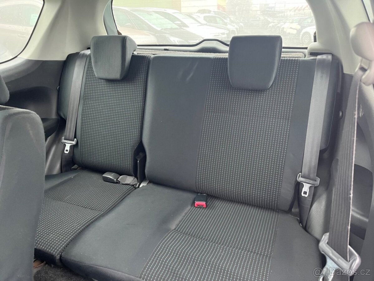 SUZUKI SWIFT 1,3i - 11