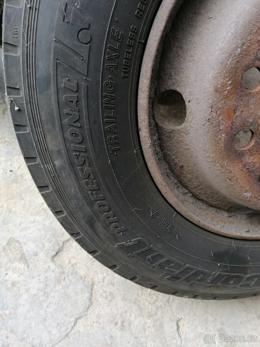 Pneu 235/75 R17, 5 - 11