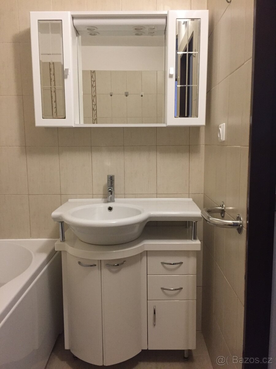 Pronájem bytu 3+1 na Přimde, ul. Nová - 11