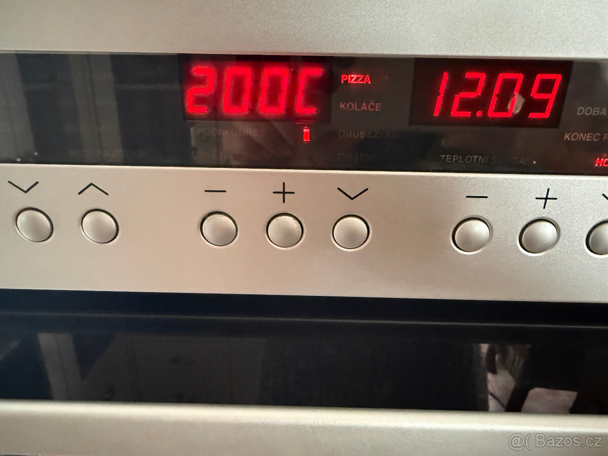 Multifunkční trouba AEG Competence - 11