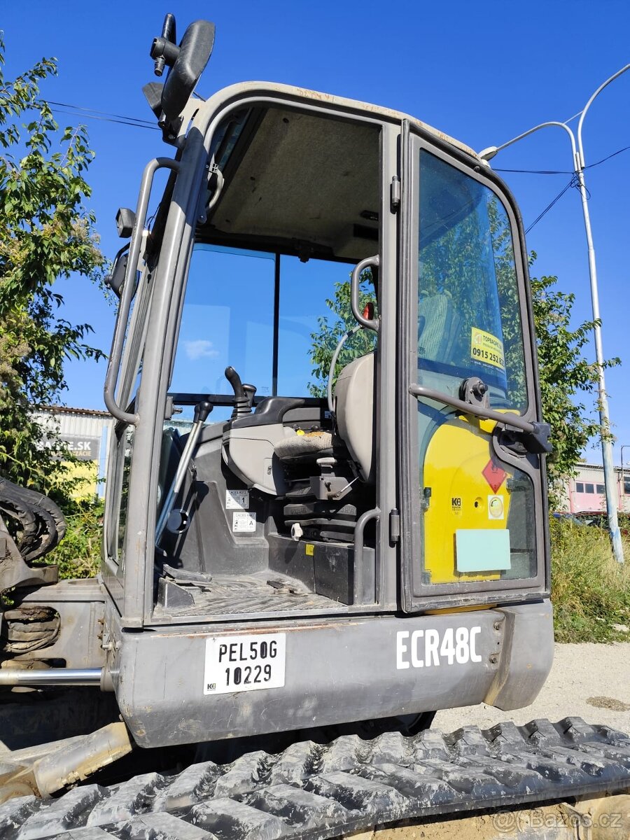 Bagr Volvo, 5000kg, 3x lyžica. - 11