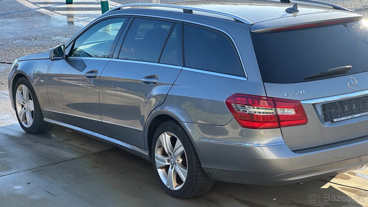 Mercedes-Benz E-Class W212 220 CDI • Avantgarde • 2011 - 11