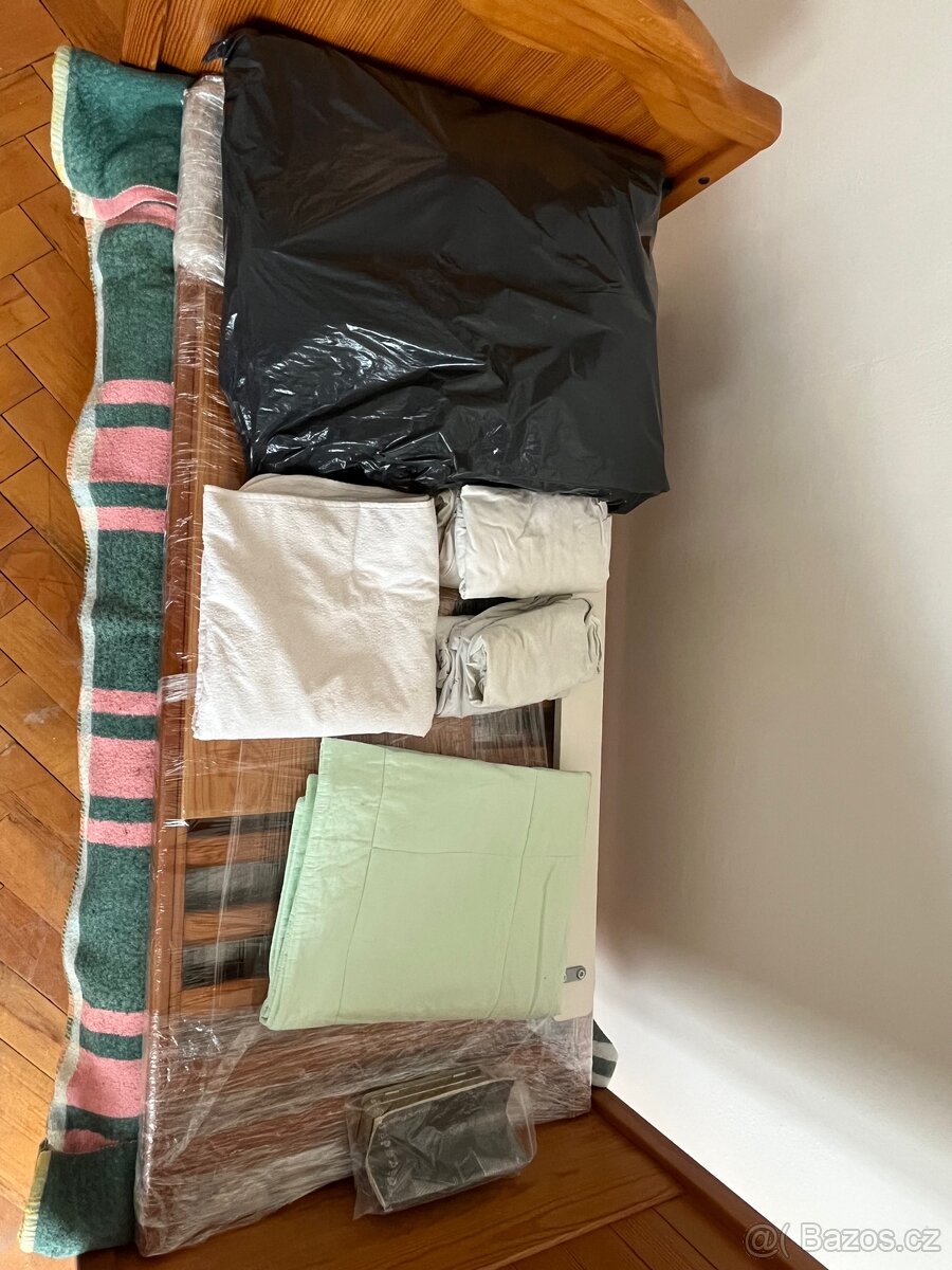 Masivní postýlka Mamas&Papas - 11