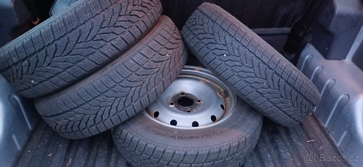 Citroën Berlingo 1.4i , 5 mistné - 11