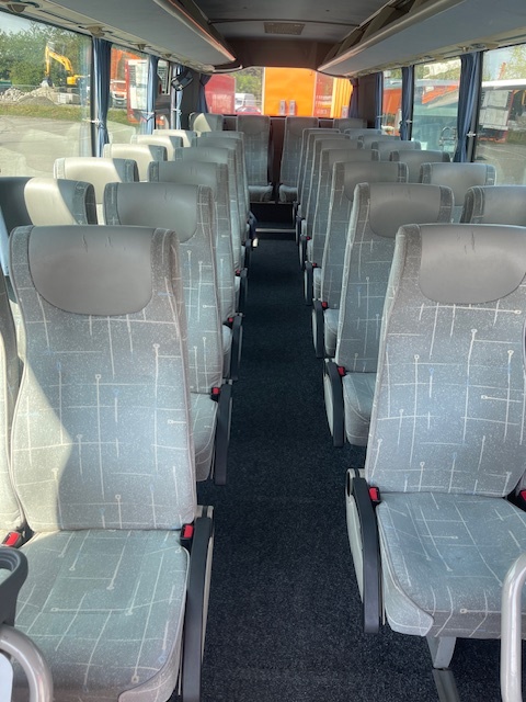 Autobus ISUZU Turquoise Euro 5 30míst - 11