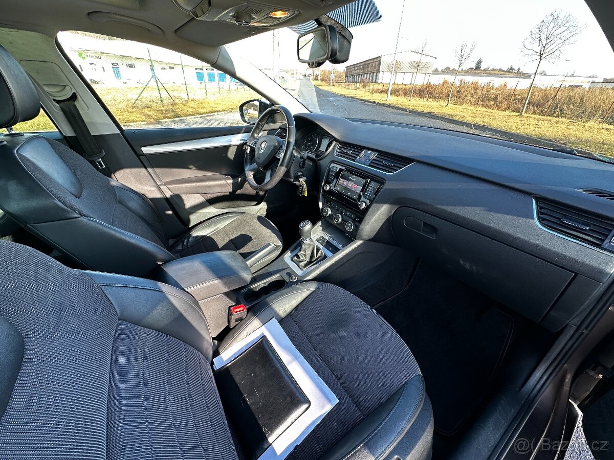 ŠKODA OCTAVIA 1.4 TSI - 11