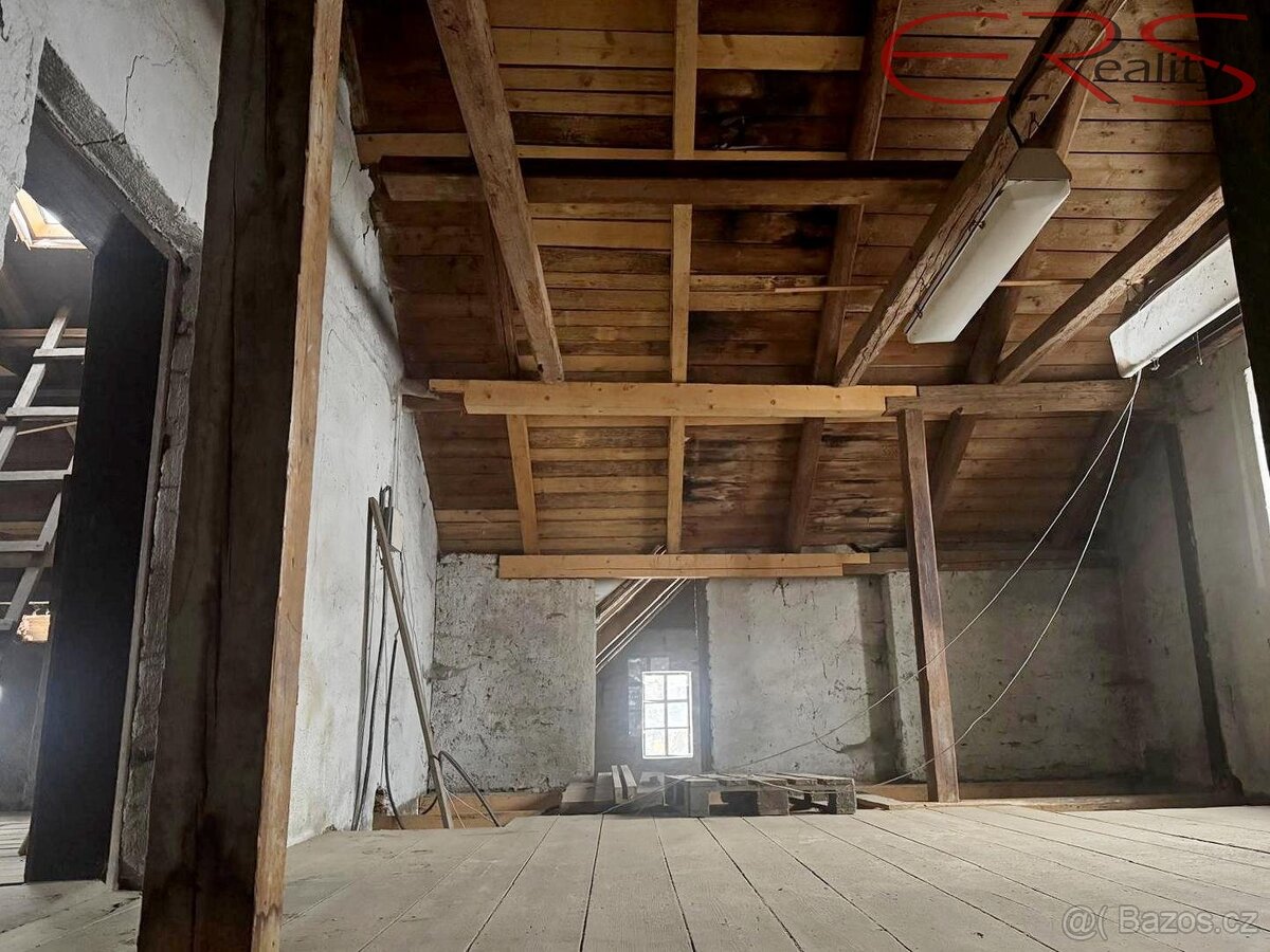 Komerční objekt, 300 m² - Držkov, ev.č. 00496 - 11