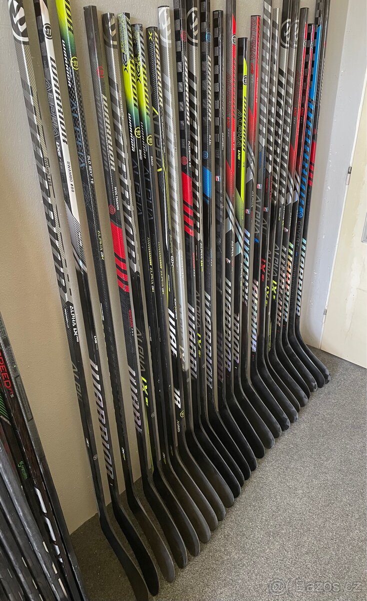 Kompozitová hokejka CCM - 11