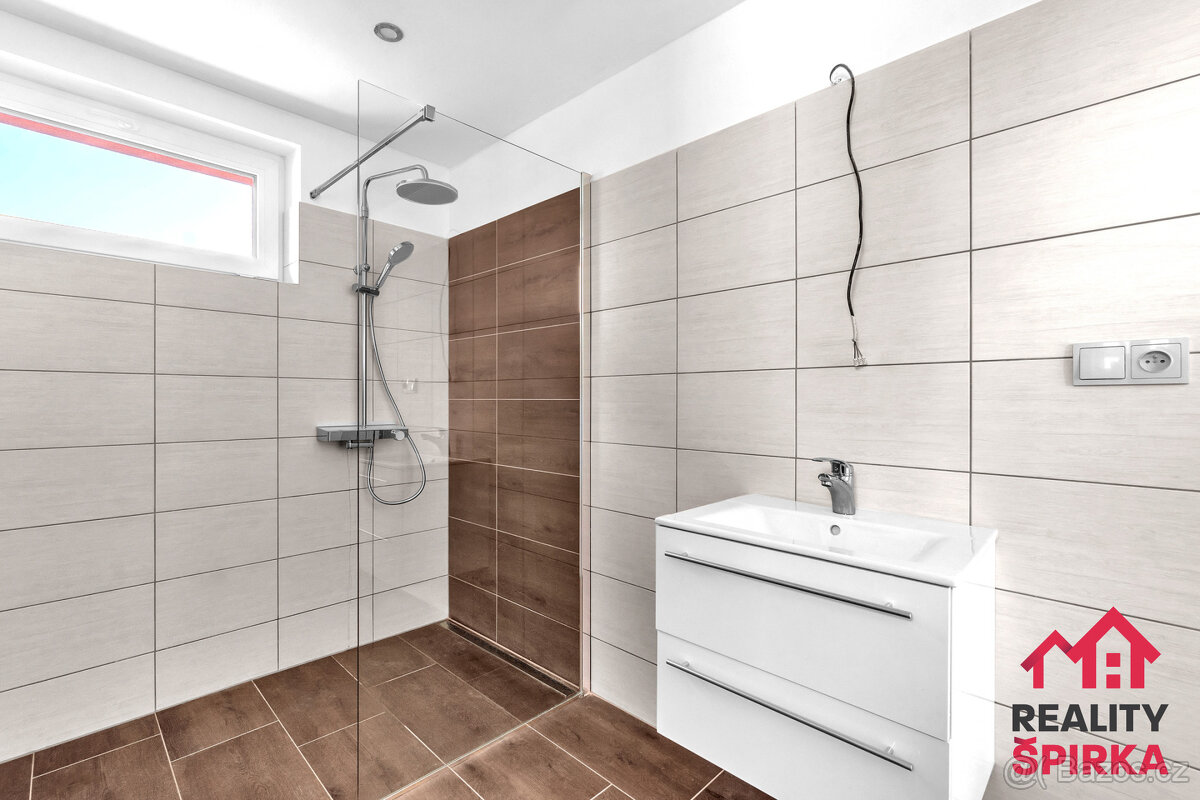 Prodej RD 4+1, CP 236 m², K. Čapka Moravská Třebová - 11