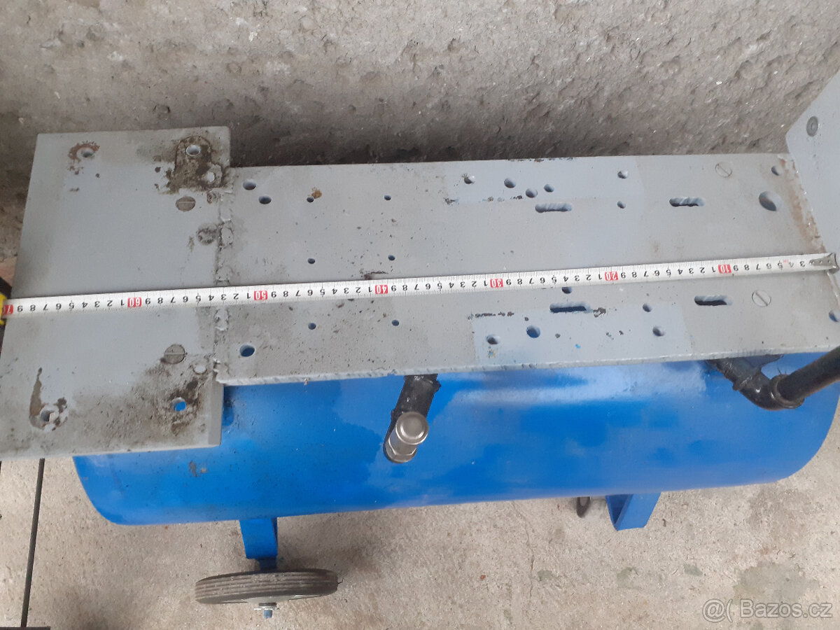 Nadoba na stlačený vzduch ke kompresoru - 11