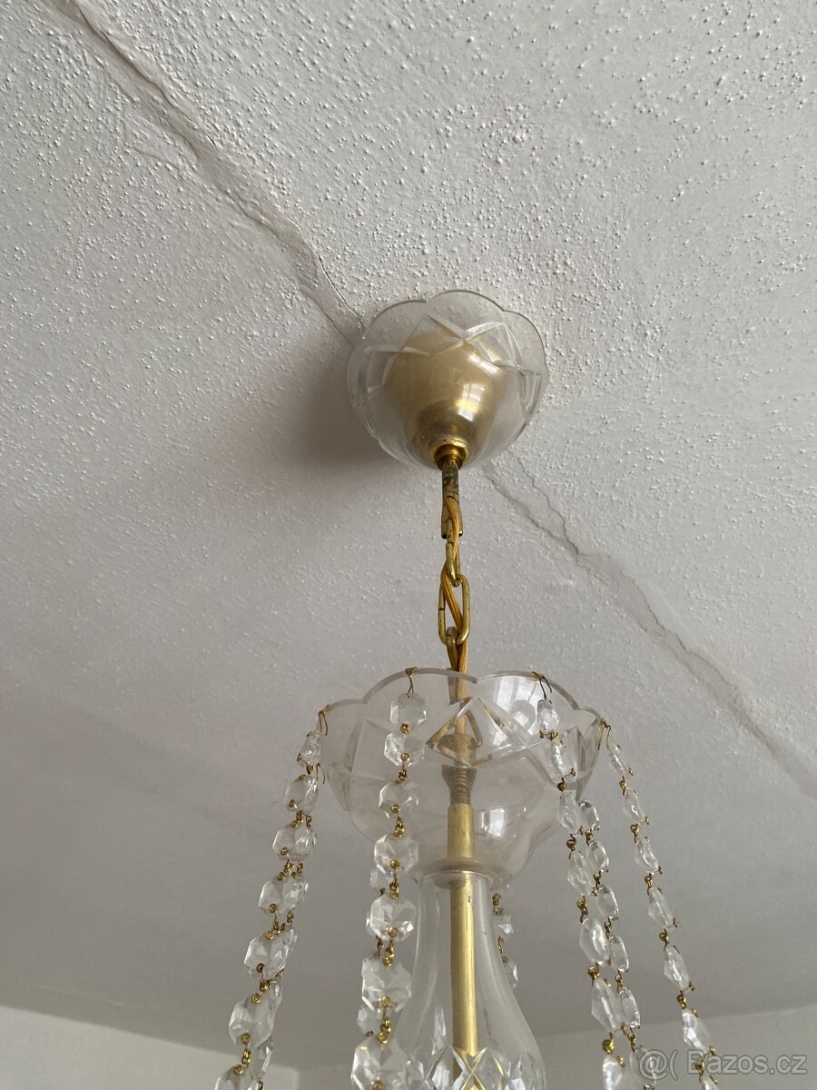 Velký křišťálový lustr - 11
