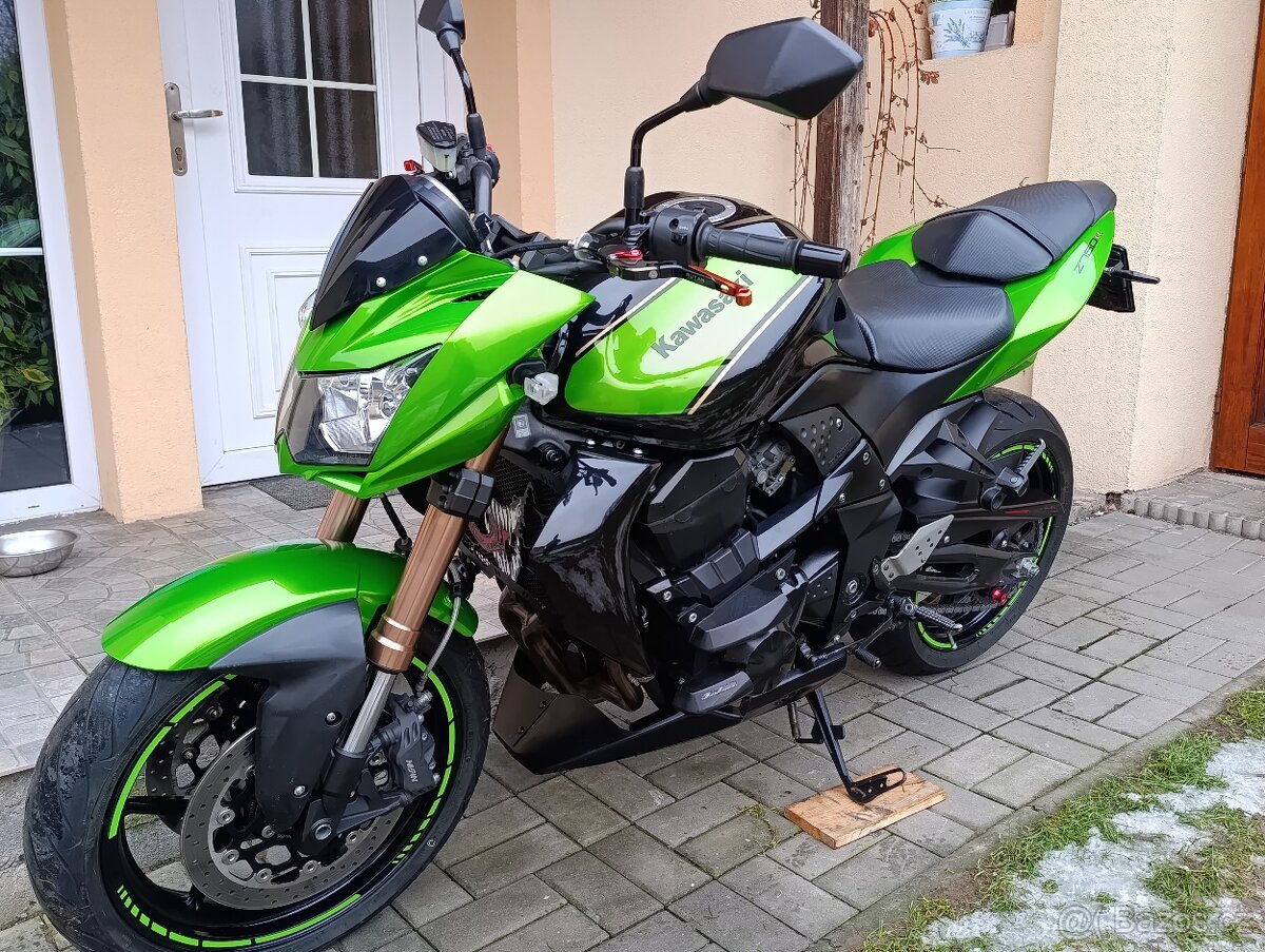Kawasaki Z750 R - 11