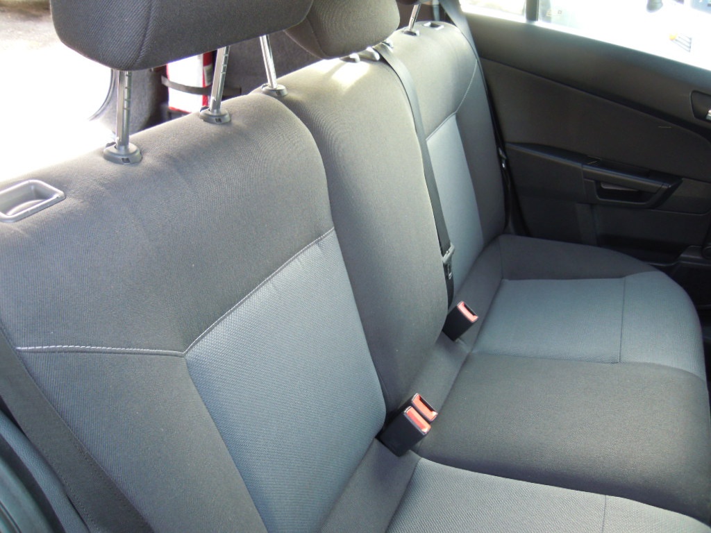 Opel Astra 1.6i Twinport 77kw(105hp) r.v.2/2007 - 11