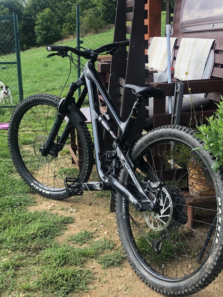 Celoodpružené kolo Yt Capra 2024 - 11