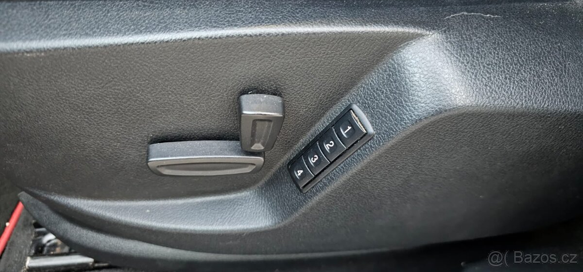 Ford s-max titanium S 2,2tdci manuál 7mist - 11