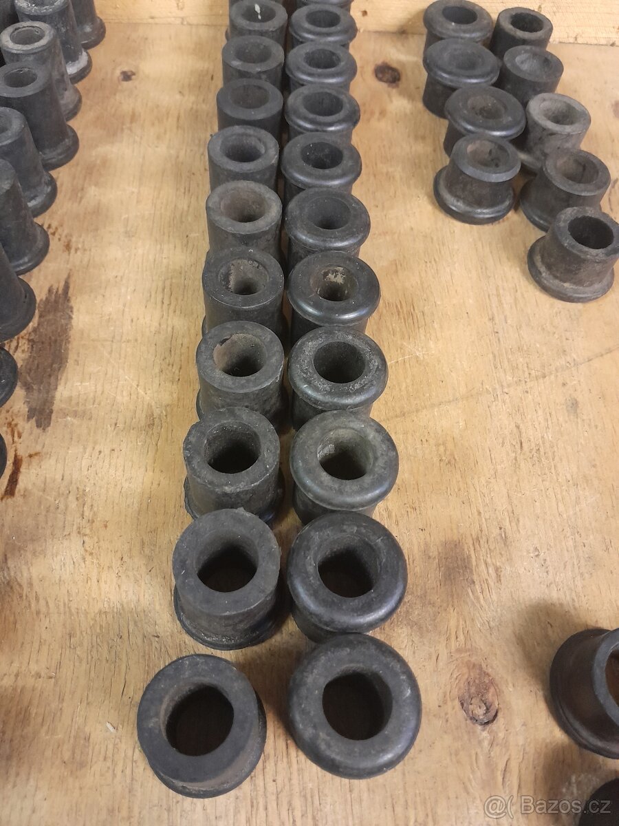 OCTAVIA,FELICIA,SPARTAK - 11